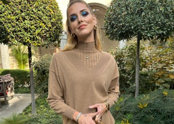 Chiara Ferragni και Τόνια Σωτηροπούλου λαμπερές με Falconeri από τη συλλογή Ultrafine Cashmere FW22