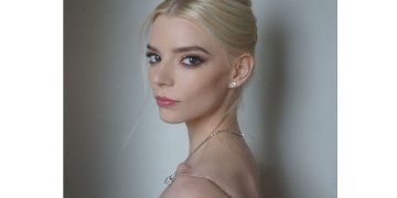 Critics Choice Awards 2023: Το μανικιούρ της Anya Taylor-Joy είναι μια ωδή στο nude