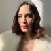 Alexa Chung: Με minimal old Hollywood beauty look κατάλληλο για την επόμενη βραδινή σου έξοδο