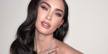 Megan Fox: Με σέξι κόκκινο χρώμα στα μαλλιά  που δημιούργησε ο Δημήτρης Γιαννέτος