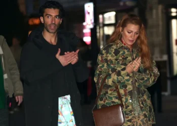 Blake Lively: Δέχτηκε μήνυση από εταιρεία δημοσίων σχέσεων