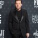 Ewan McGregor | Η σπάνια εμφάνιση με την 23χρονη υιοθετημένη κόρη του στα Critics’ Choice Awards 2025