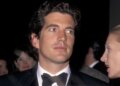American Love Story | O γοητευτικός celebrity που θα υποδυθεί τον John F. Kennedy Jr.