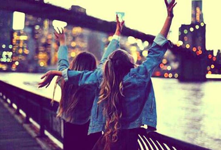 «Όταν κάτι επιστρέφει, δεν ζητά να γίνει όπως πριν, ζητά να ειπωθεί αλλιώς»